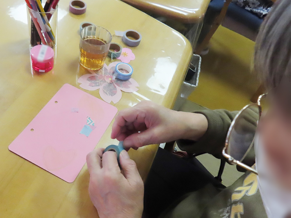 デイサービス 物づくりレク 「あじさいの花」☔