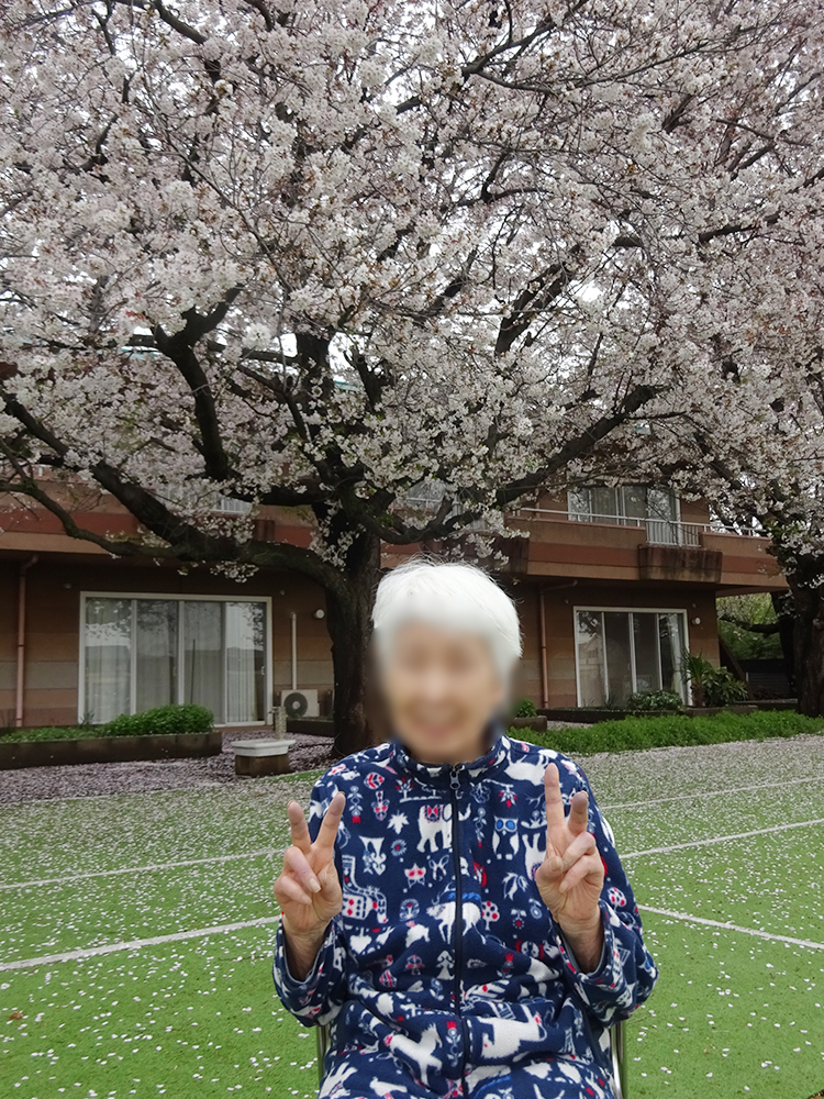 1F特養・ショートステイ 南庭 花見